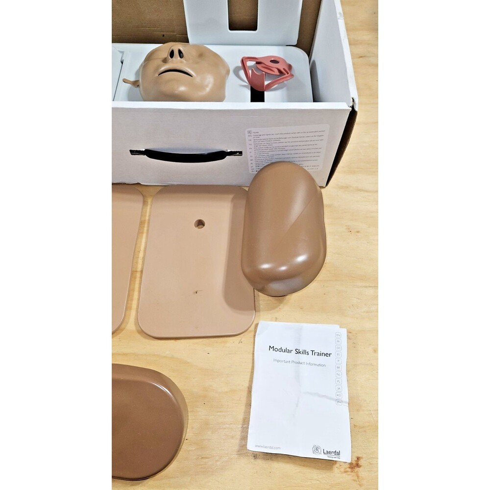 Laerdal Modular Skills Trainer MST Nursing Medical Simulation Manikin Kit Set - Picture 4 of 11